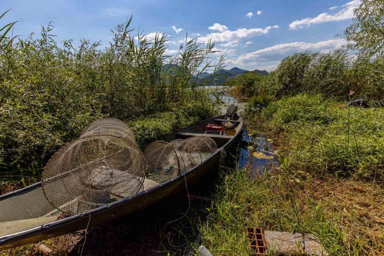 Lake House Buric Vranjina Exterior foto