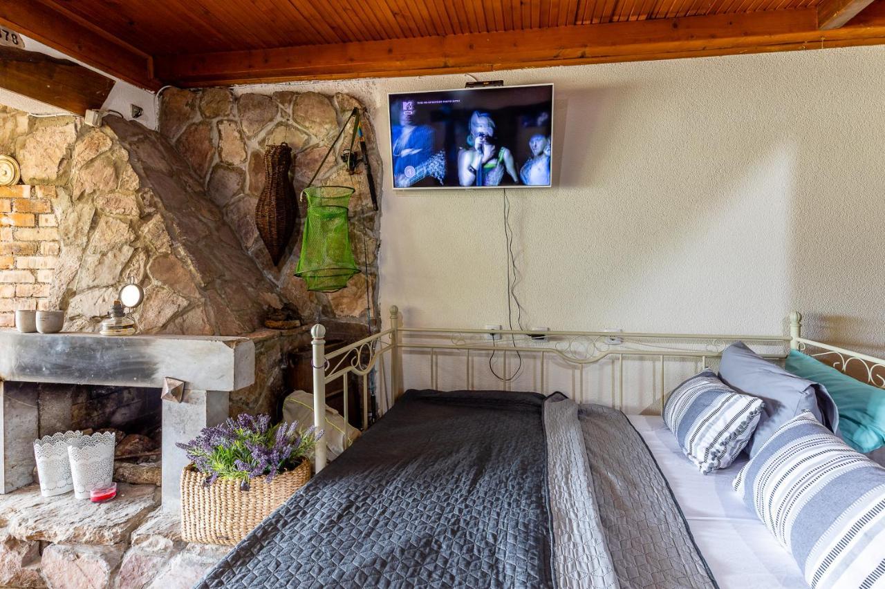 Lake House Buric Vranjina Exterior foto